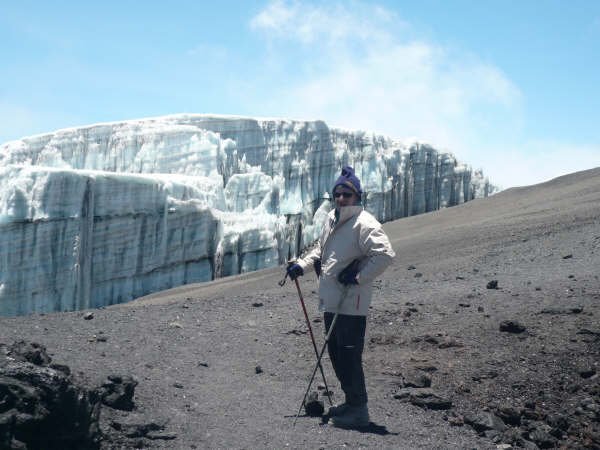 lasfamosasnievesdelkilimanjaro.jpg